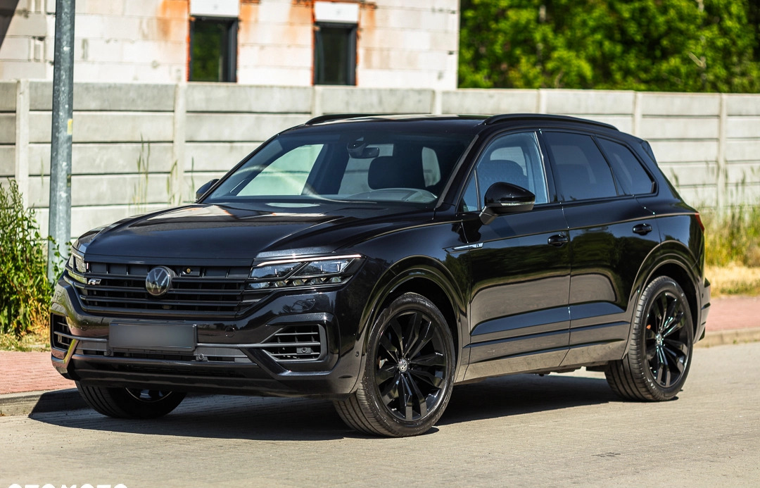 Volkswagen Touareg cena 235900 przebieg: 99000, rok produkcji 2019 z Barlinek małe 781